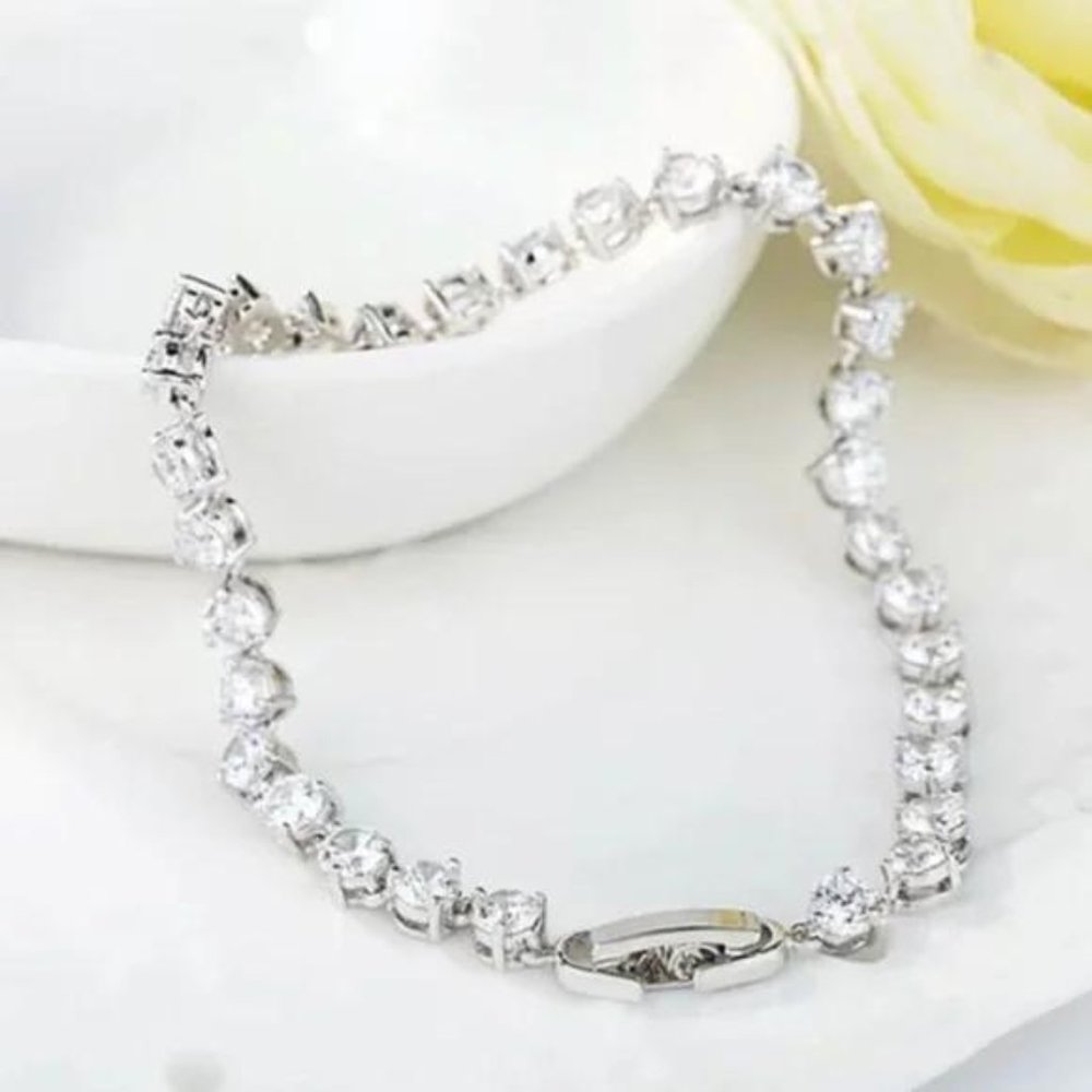 NEW 925 STERLING SILVER ROUND TENNIS BRACELET, NICE BRACELET, CUTE BRACELET - Picture 6 of 6